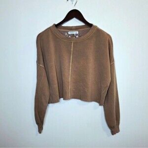 Arizona Jean Company Tan Cropped Sweatshirt Size Medium